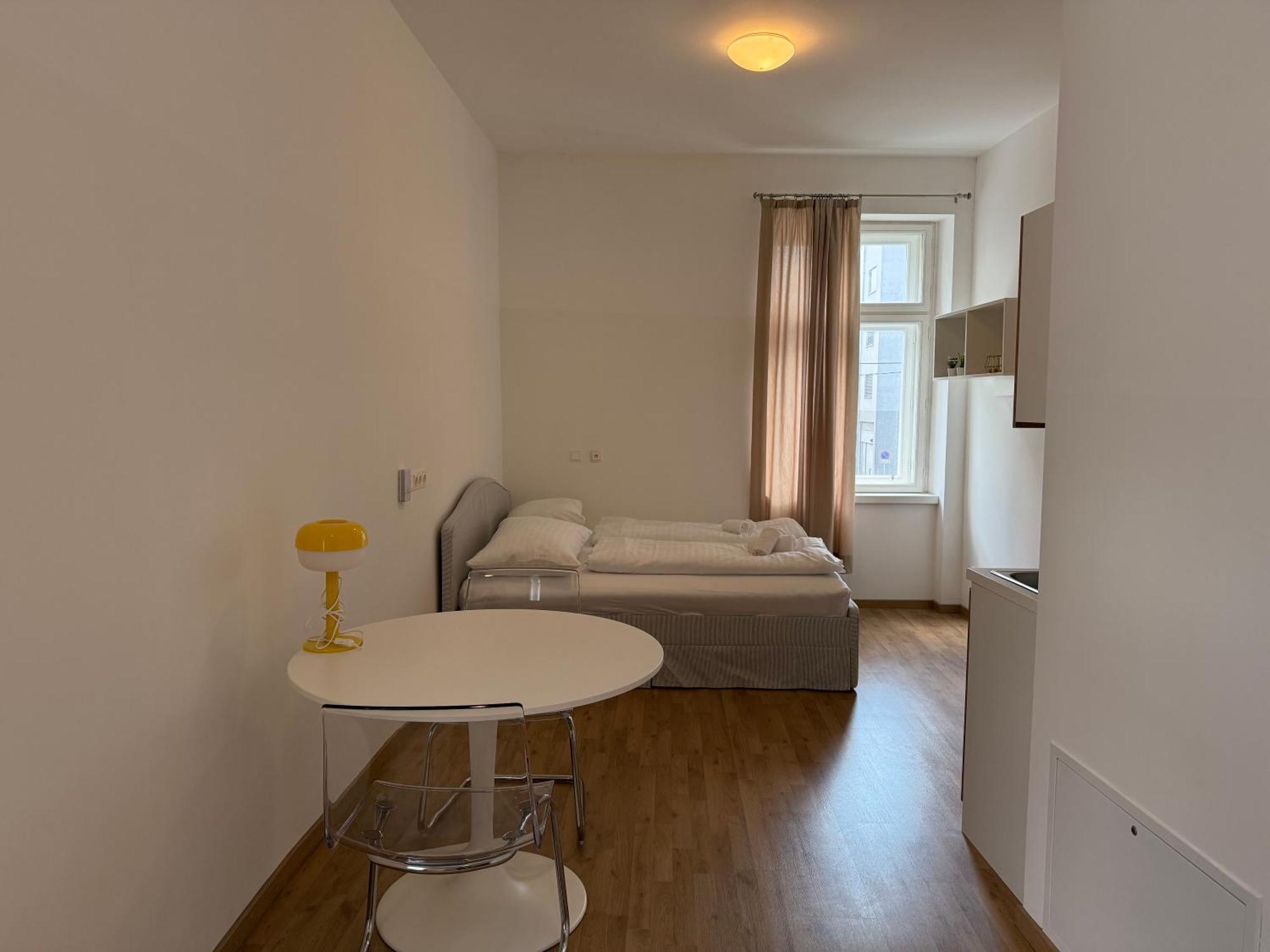 Urban Apartment *